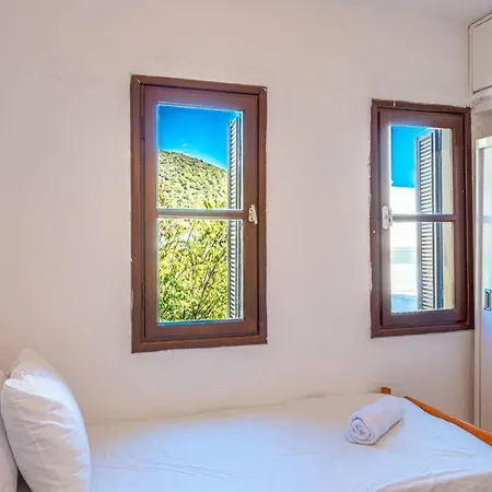 Fully Renovated 2Br Villa 100 Meters Beach Torba Villa