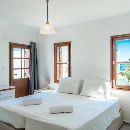 Fully Renovated 2Br Villa 100 Meters Beach Torba Villa *