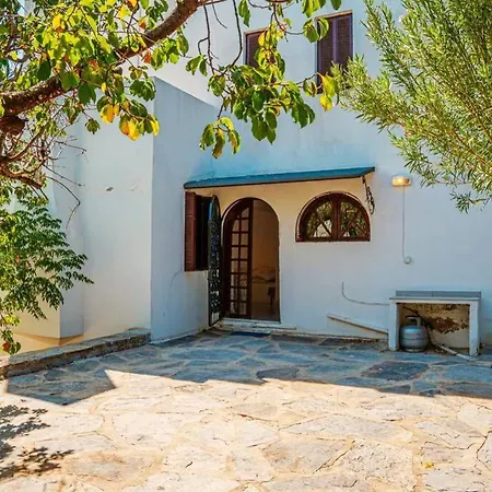 Fully Renovated 2Br Villa 100 Meters Beach Torba Villa