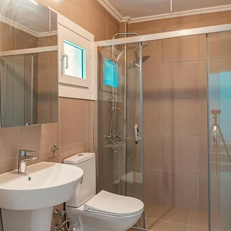Fully Renovated 2Br Villa 100 Meters Beach Torba Villa Bodrum