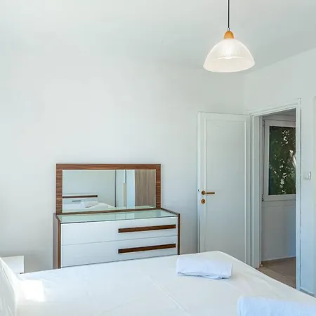 Willa Fully Renovated 2Br Villa 100 Meters Beach Torba