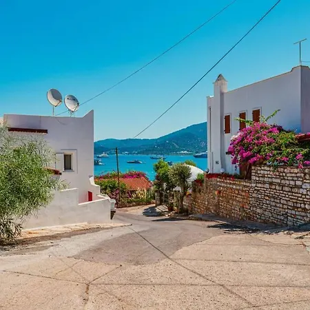 Villa Fully Renovated 2Br Villa 100 Meters Beach Torba *